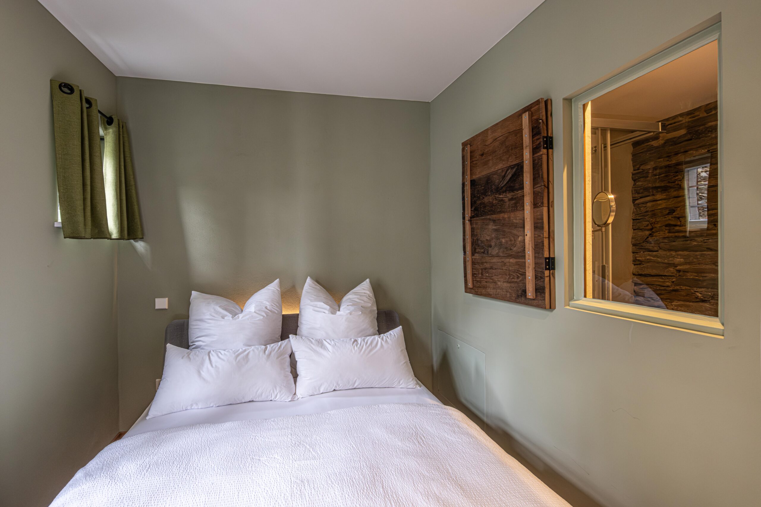 Schlafzimmer der Zeitreise mit historischen Details